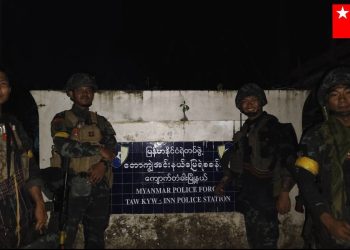 Myanmar junta rushes reinforcements to reclaim strategic highway town after rebel seizure
