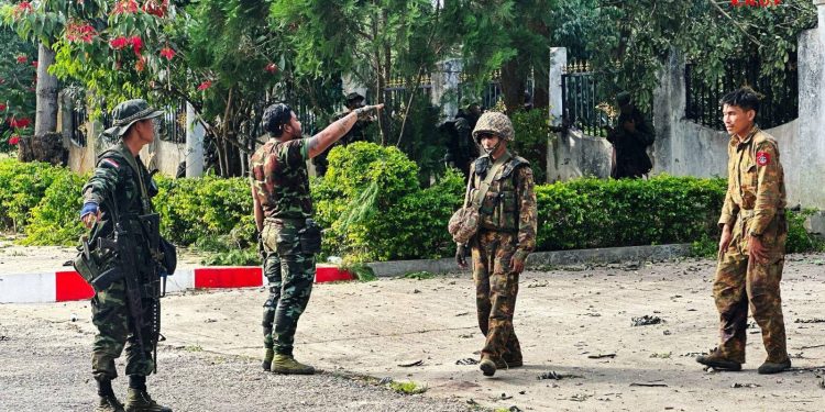 Myanmar military opens multiple fronts in major Karenni State offensive