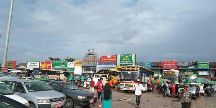 Myanmar Transport Sector Struggles as Fuel Crisis Drives Bus Fares to Record Highs