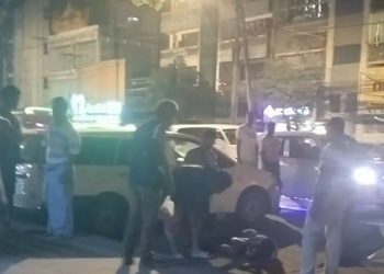 Yangon Residents Group Up to Arrest Fake Cop Attempting Forced Conscription