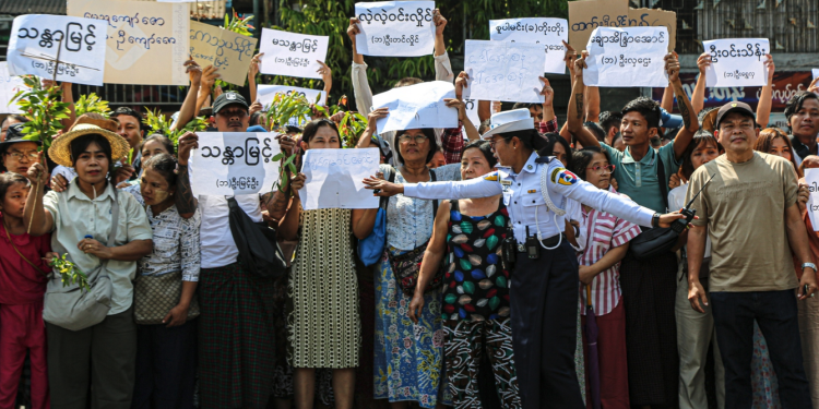 Lawyers Warn Returnees of Conscription Risk Despite Amnesty