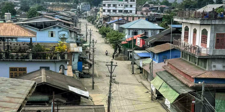 Doctors and Patients Among 20 Abducted in Violent Raid on Private Hospital in Hpakant