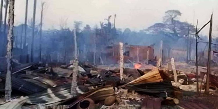 Myanmar Junta Airstrike Wipes Out Entire Neighborhood in Southern Rakhine