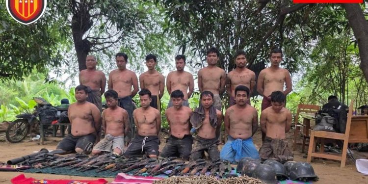 Myanmar Resistance Seizes Four Military Bases in Major Pakokku District Sweep, 14 Soldiers Surrender